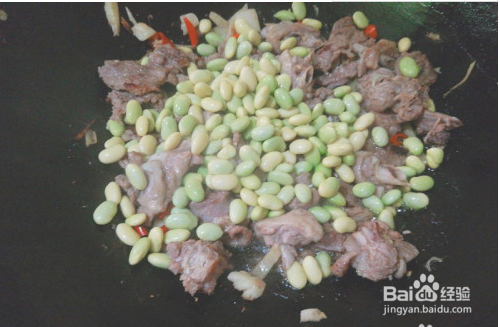 鸭子焖青豆的怎么做