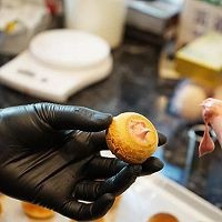 教你如何制作一炮而红新春蛋糕