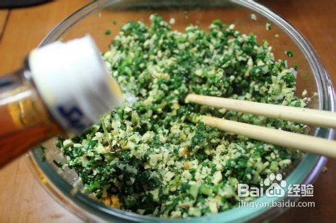 上海清明时节最经典家常小菜——香干笋尖拌马兰