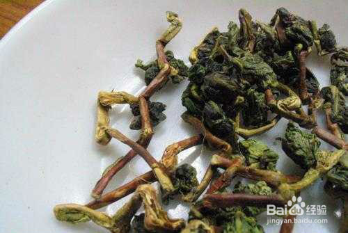 思锐新车有味道怎么办