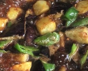 自己在家怎么做超级下饭的地三鲜