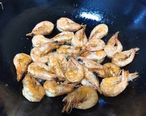 私人秘制椒盐河虾