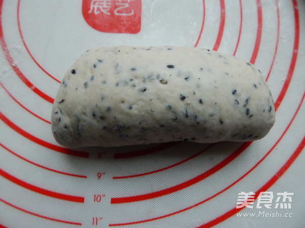 黑芝麻吐司的做法