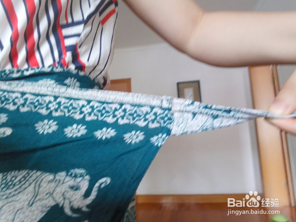 泰国纱笼怎么穿?