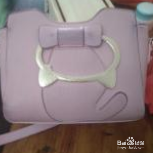 包包被衣服染色了怎么处理