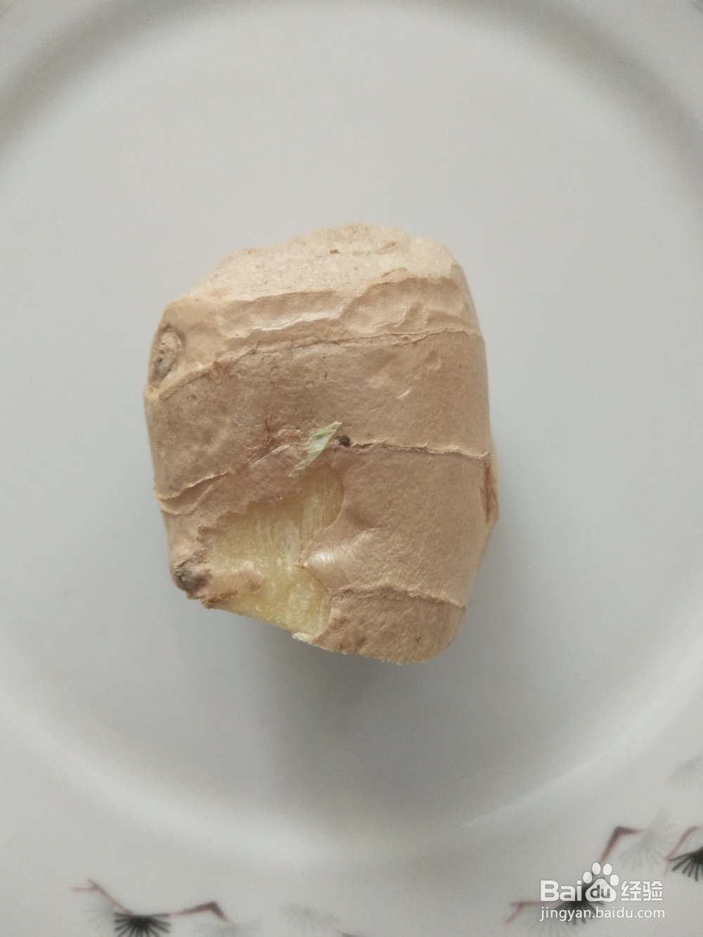 怎样做葱头丁炒鸡蛋？