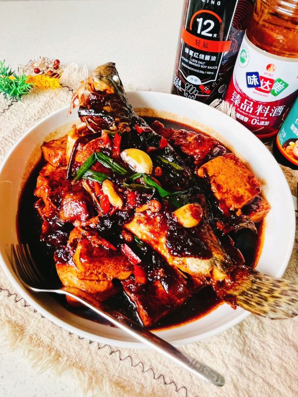 外婆乡桂鱼红炖柴火豆腐