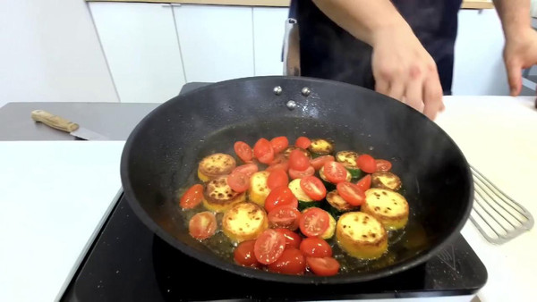 香煎加拿大大比目鱼排