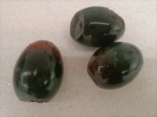 凉拌香辣蒜香松花皮蛋