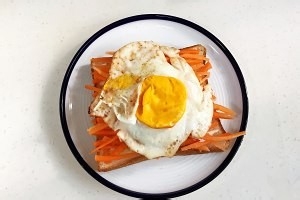 蔬菜三明治的做法