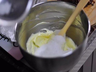 提子椰蓉球怎么做?