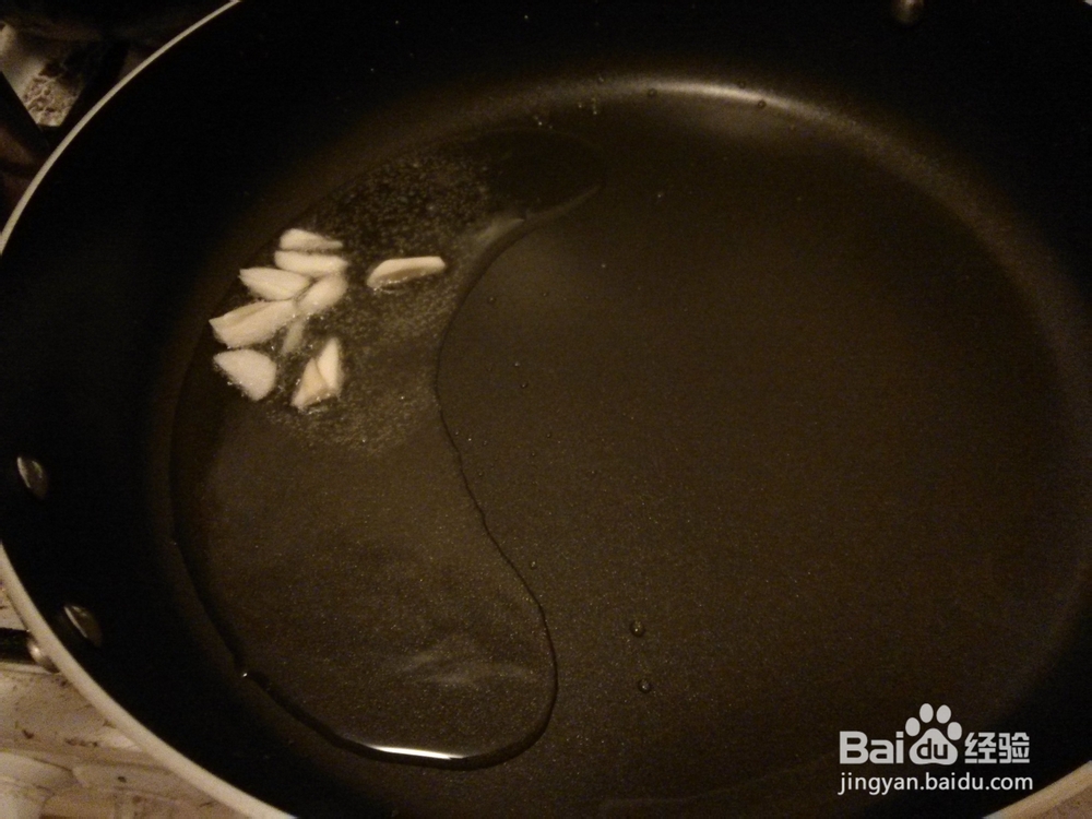 懒汉烧菜：[1]怎样做黑椒汁洋葱青椒炒鸡蛋