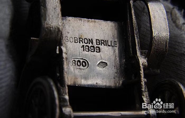 银器中的老式汽车模型如何欣赏