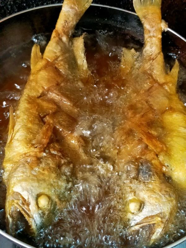 五花肉烧黄花鱼