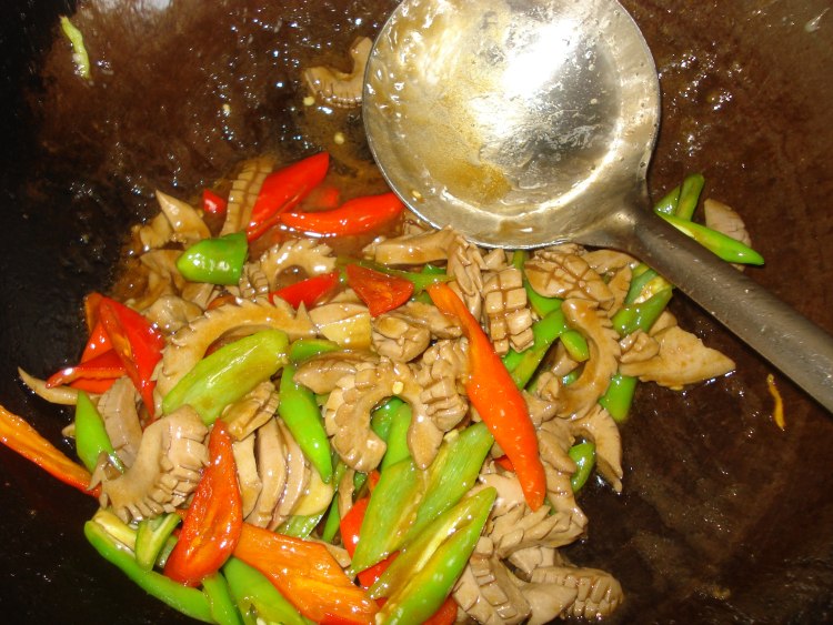 来一盘杭椒腰花，营养又美味~