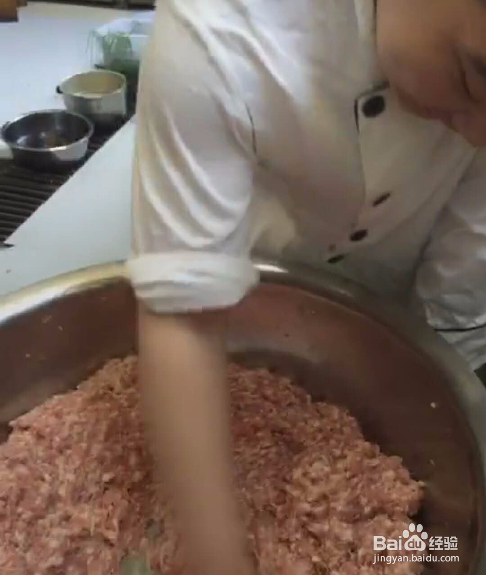 饭店铁狮子头做法