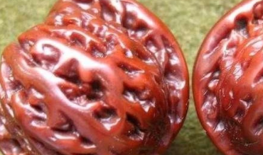 盘核桃怎么挑选核桃