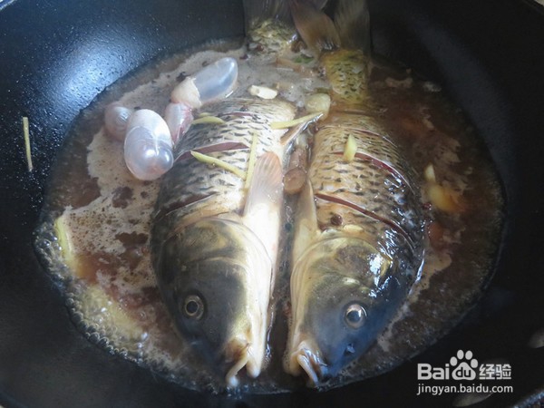 如何做出好吃美味的红烧鲤鱼