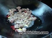 香菜爆鸡胗的制作