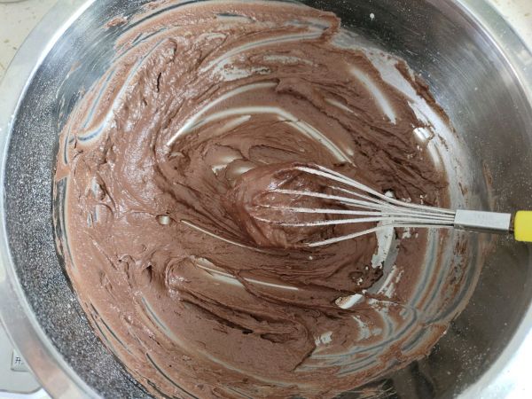 巧克力奶油蛋糕