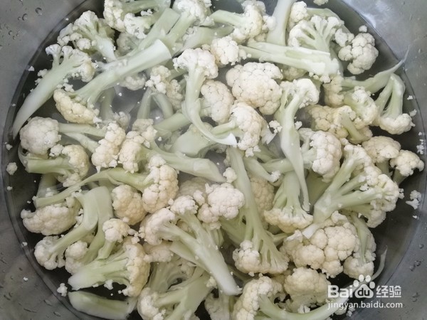 菜花木耳炒腊肉