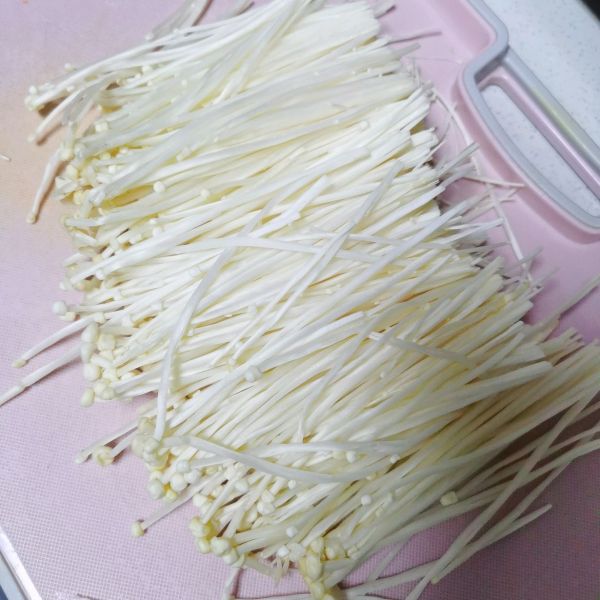 超级减脂凉拌金针菇