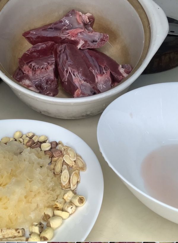 安神助眠猪心汤