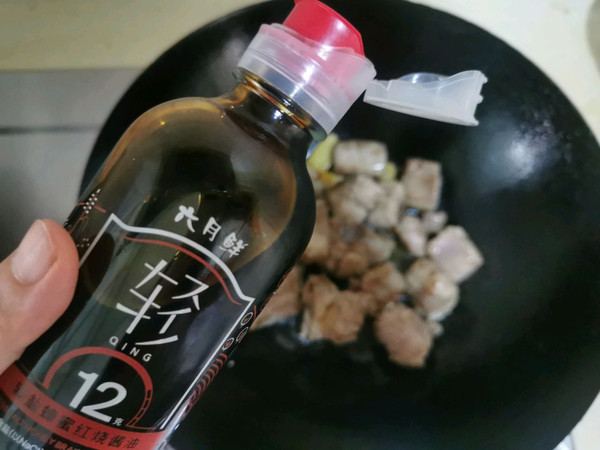 红烧排骨烧土豆