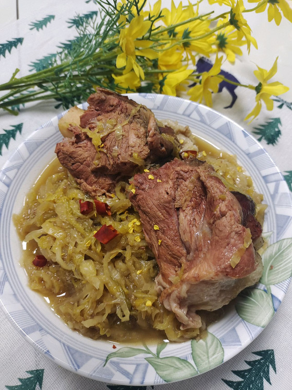 东北酸菜大骨头