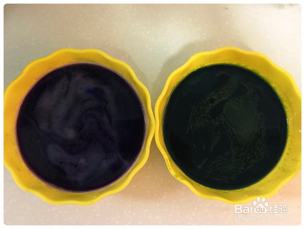 忍不住流口水的菠菜紫甘蓝饺子