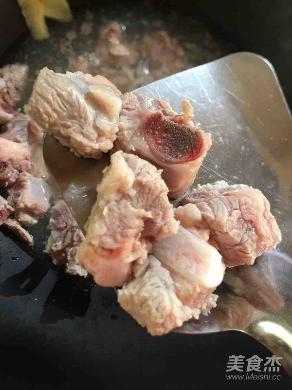 糖醋排骨的做法