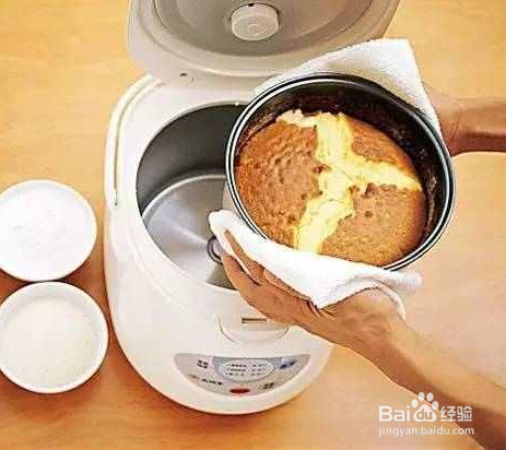 电饭煲蛋糕也能这么好吃，无烤箱烘焙！