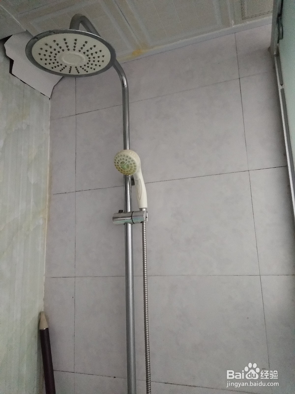 羽绒服上的火锅味道怎么去除