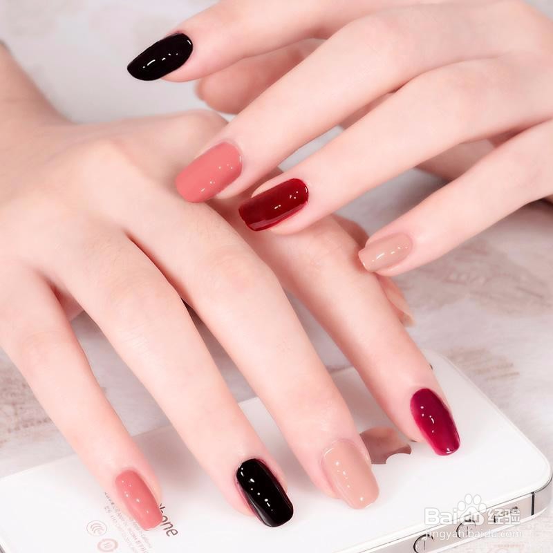 美甲对身体有害吗?