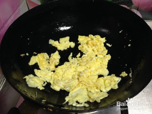 虾皮蛋炒饭怎么做
