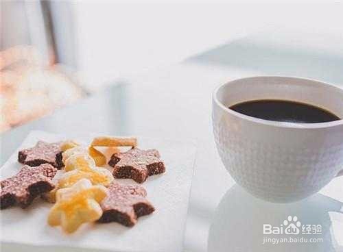 近视眼应该少吃哪些食物