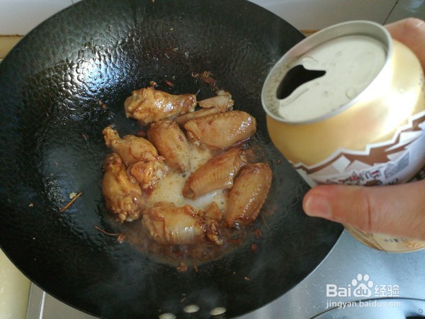 啤酒和鸡翅相遇