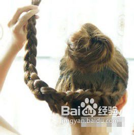 韩式辫子盘发步骤