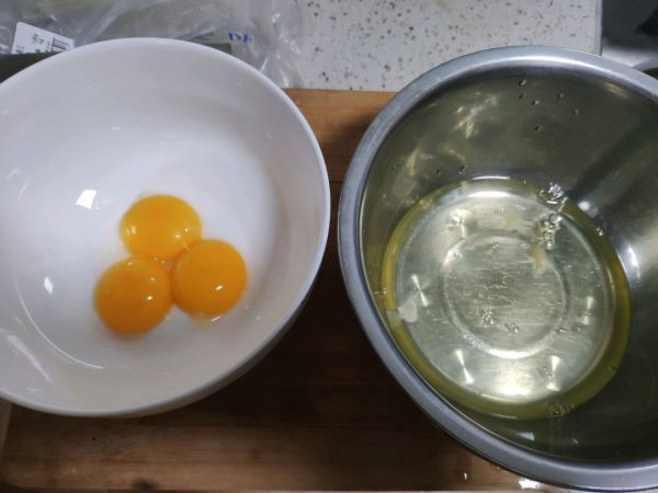 红豆抹茶夹心蛋糕