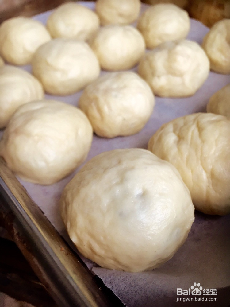 红豆椰蓉餐包的做法