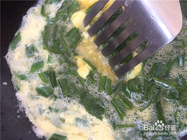 水炒香葱蛋的做法