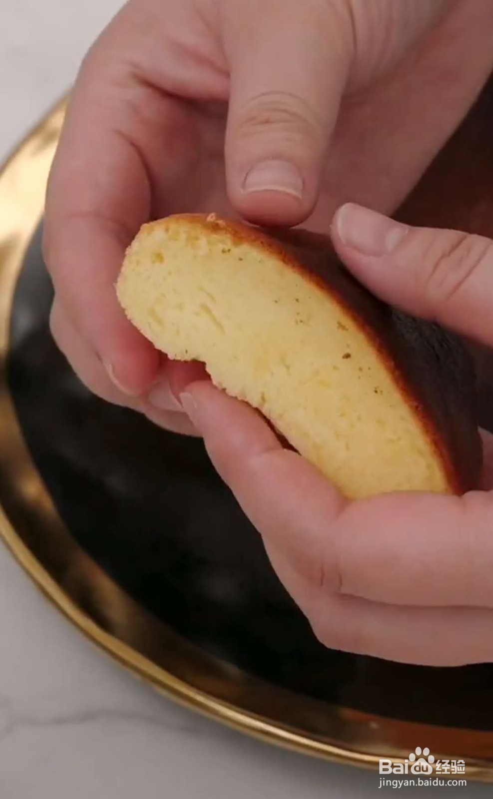 如何用电饭锅制作懒人蛋糕