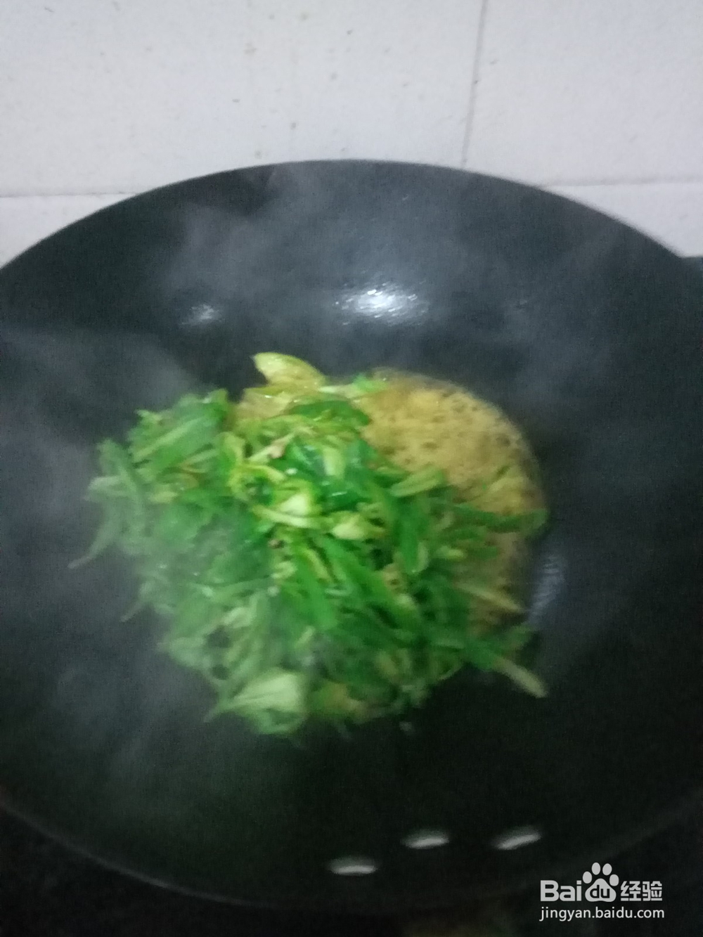 素炒青椒炒鸡蛋