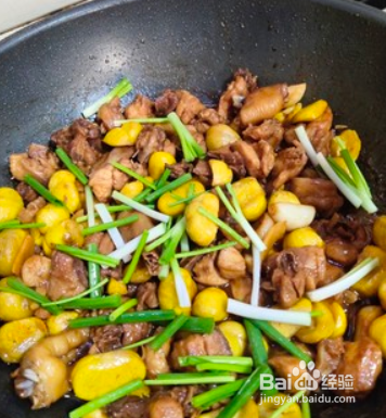 板栗烧鸡怎么做