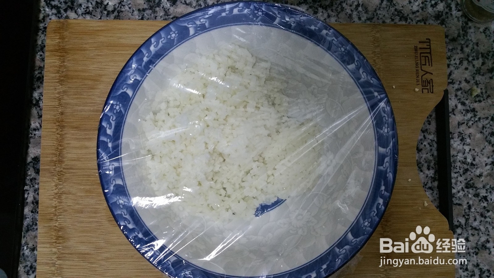 菜花炒饭加鸡蛋