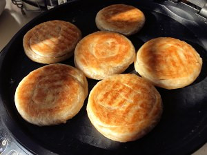 五香油酥烧饼怎么做