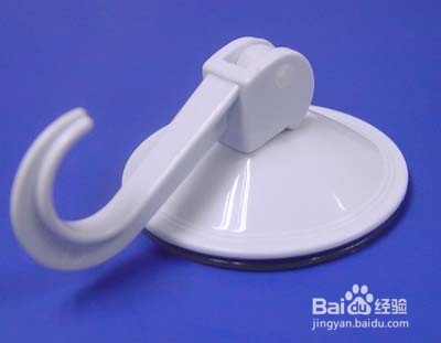 如何让吸盘挂钩更牢固的吸在墙面上