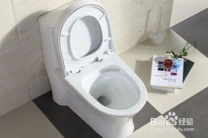 上卫生间遇到坐便器，如何保证卫生安全？