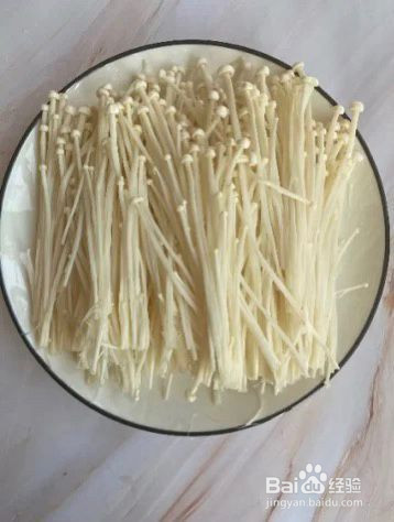 西红柿炒金针菇