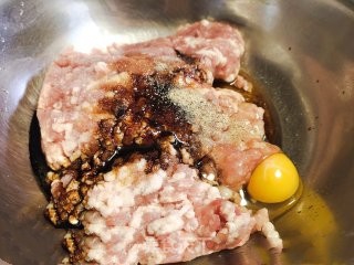 白菜肉末煎饺的做法